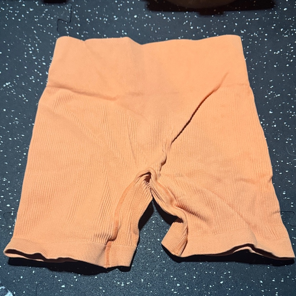 Orange Ribbed Workout Set - Picture 5 of 11